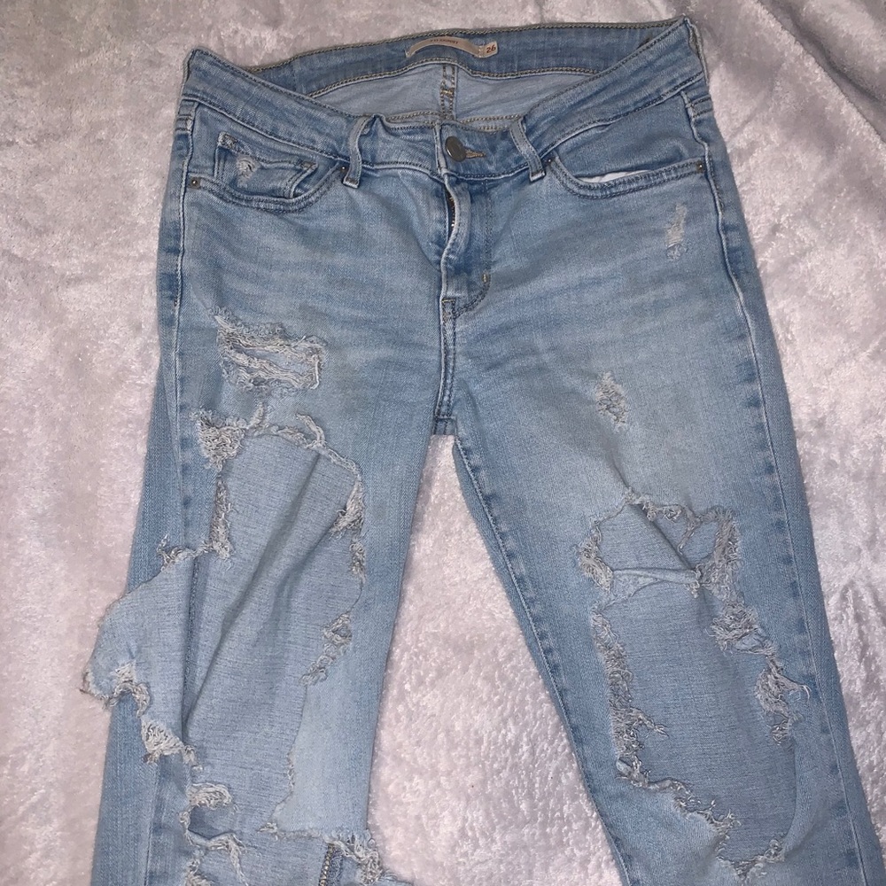 Levi’s ripped pants